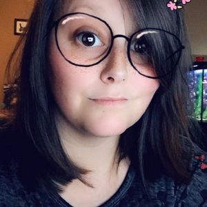 Meet your Posher, Marissa